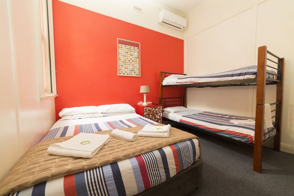 Brunswick Hotel - Hostel