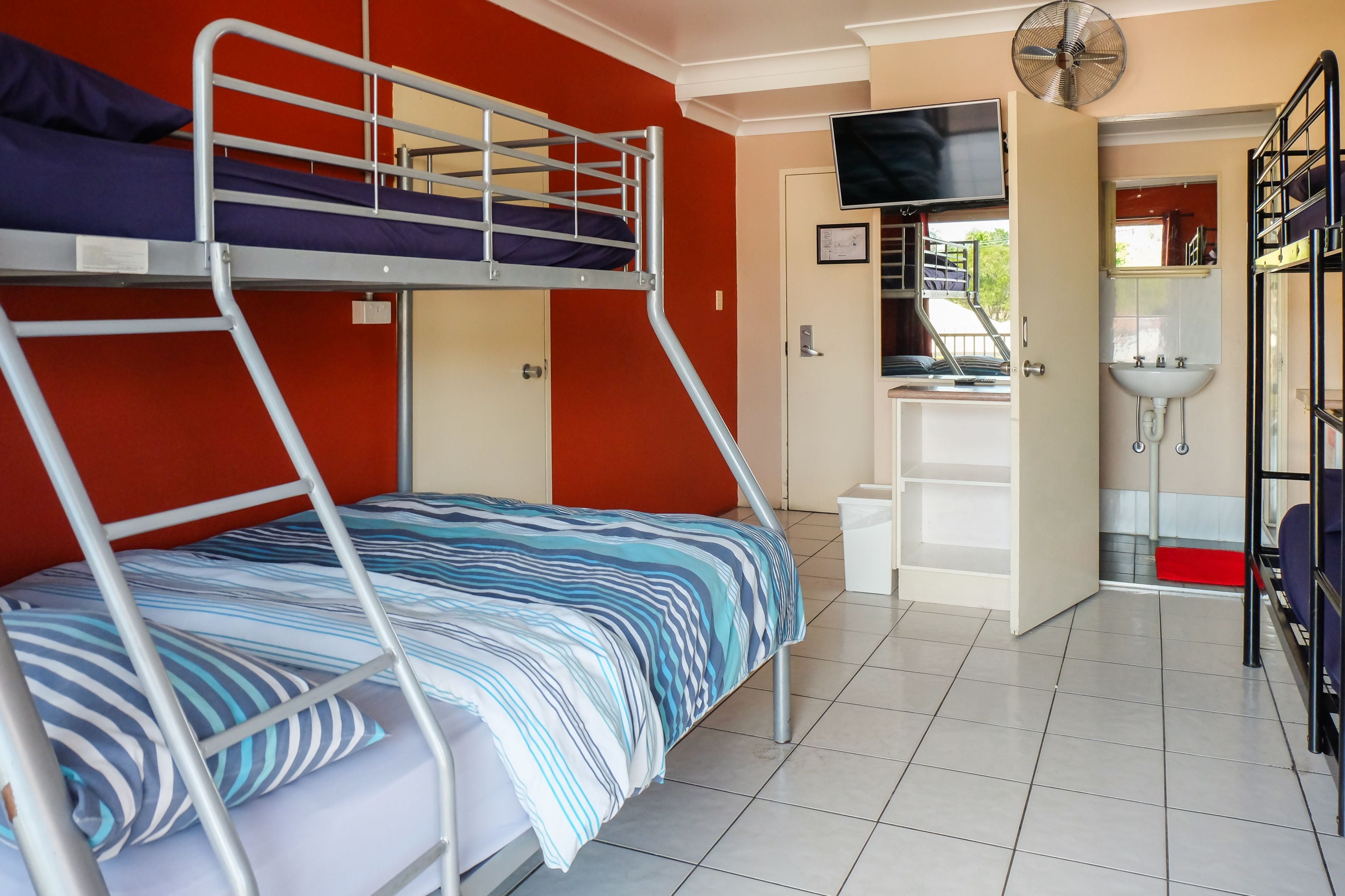 Brisbane Backpackers Resort - Hostel