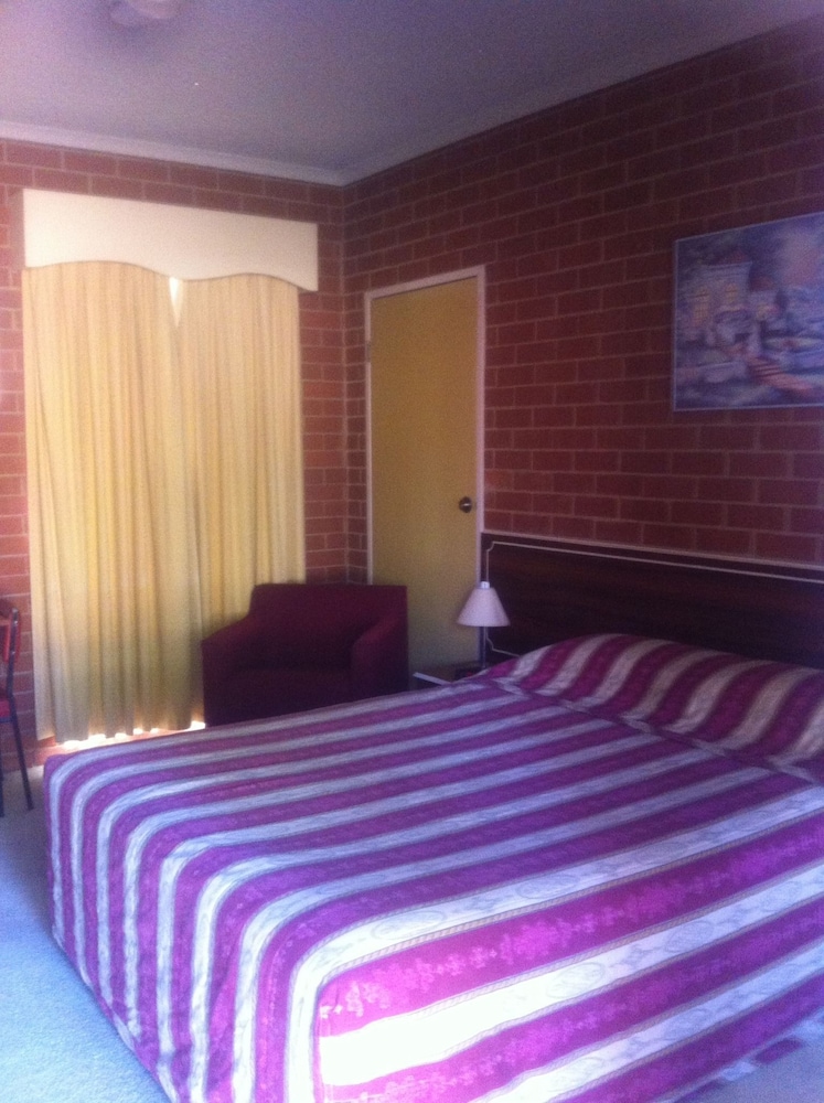 Junction Motel Wagga