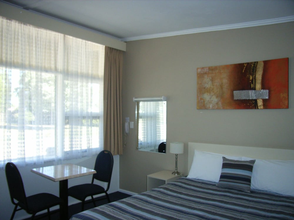 Room, Bairnsdale Main Motel