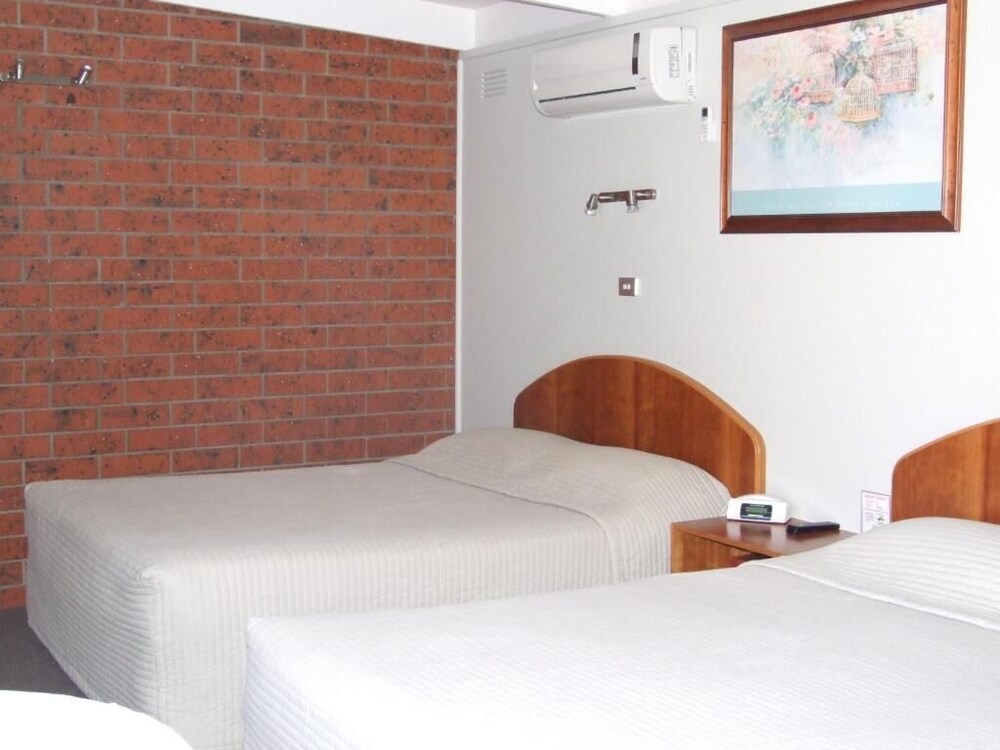 Abbotswood Motor Inn