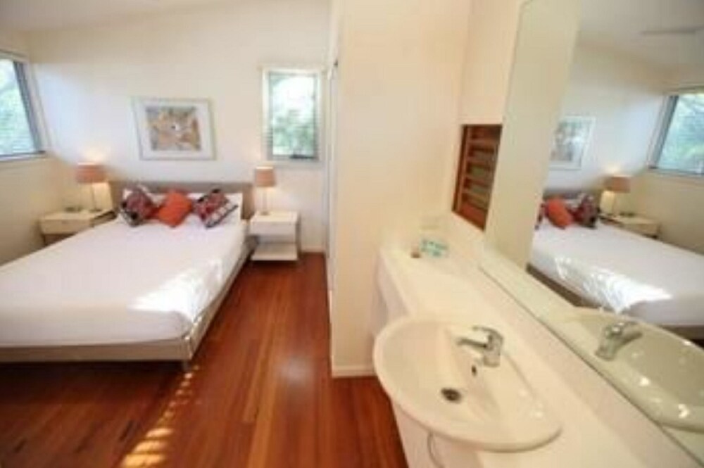 Mobys Beachside Retreat