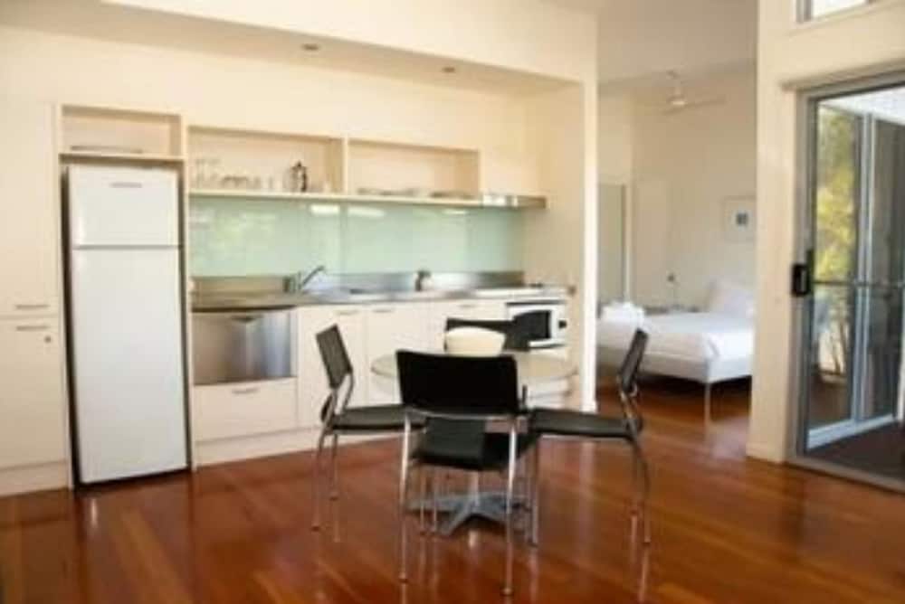 Mobys Beachside Retreat