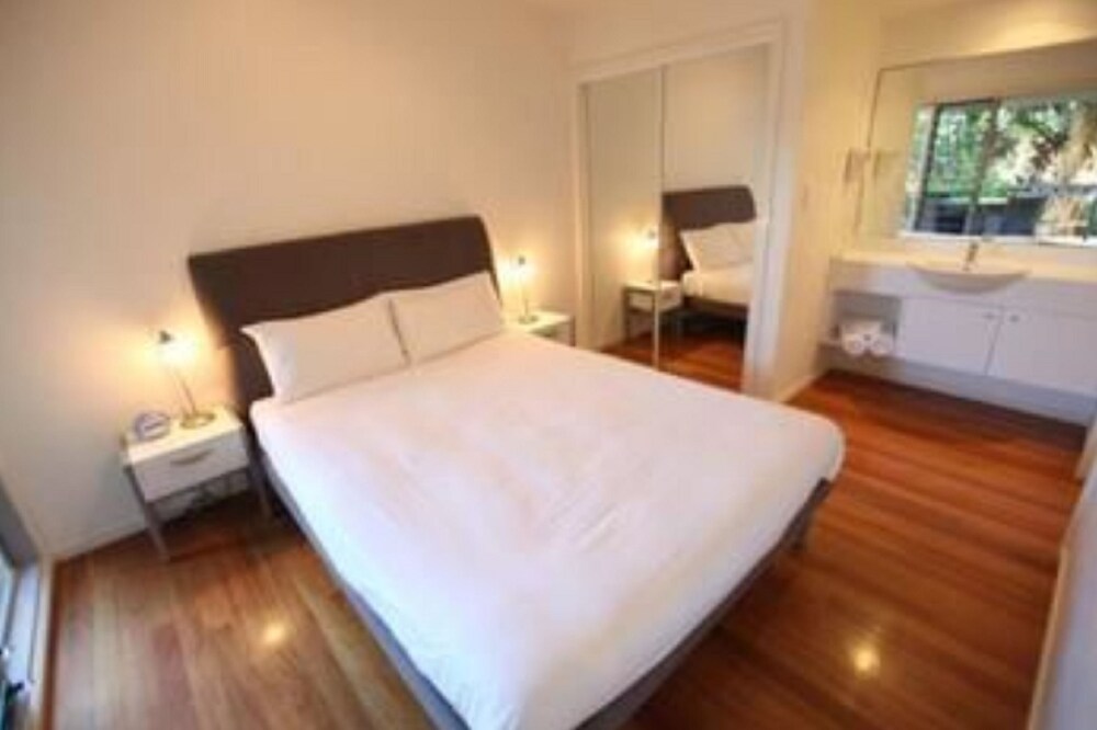 Mobys Beachside Retreat