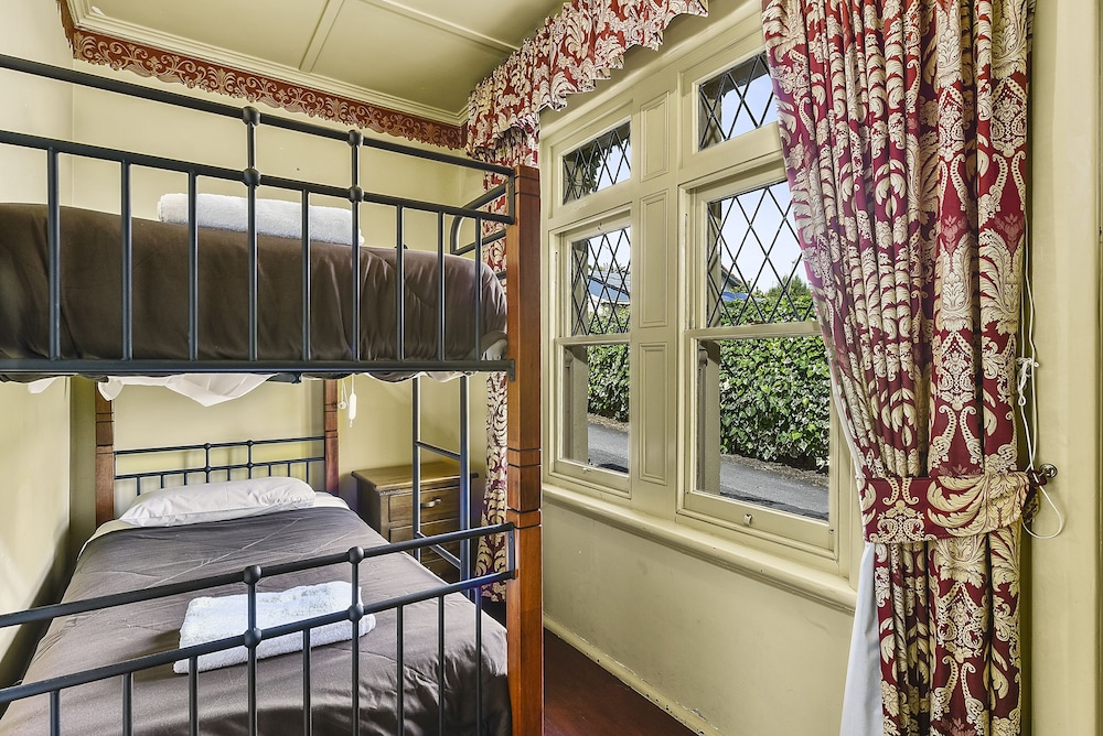 Wyatt Guest House