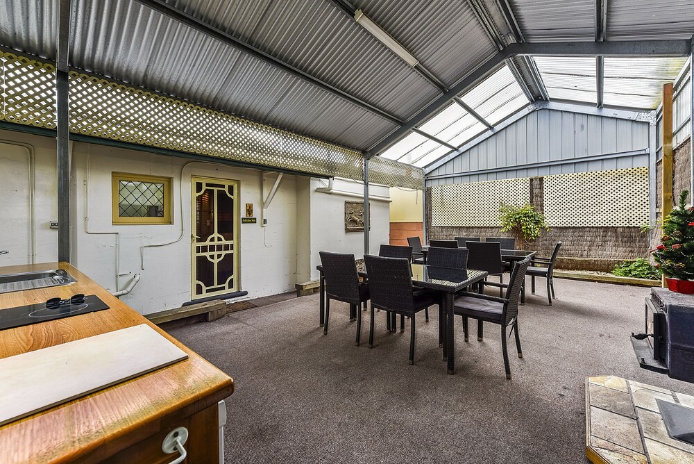 Wyatt Guest House