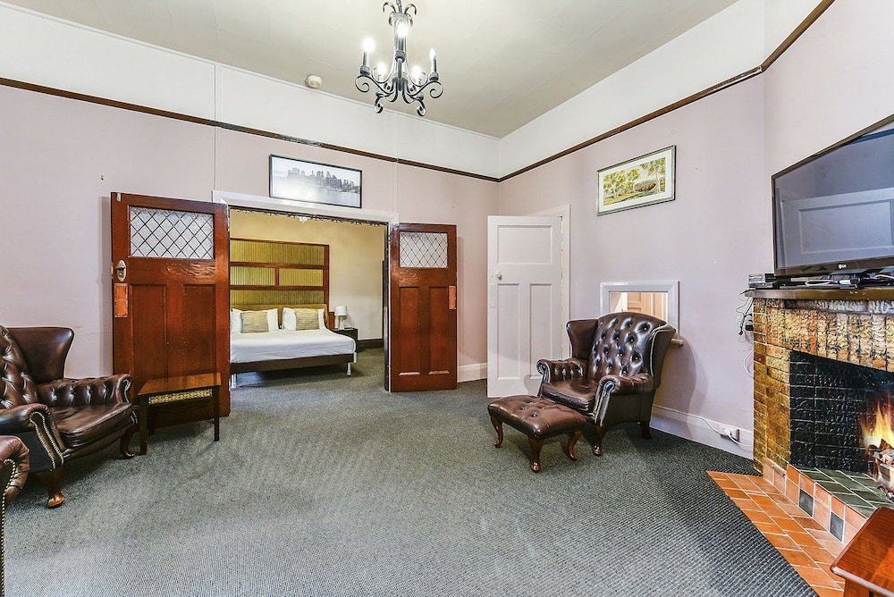Wyatt Guest House