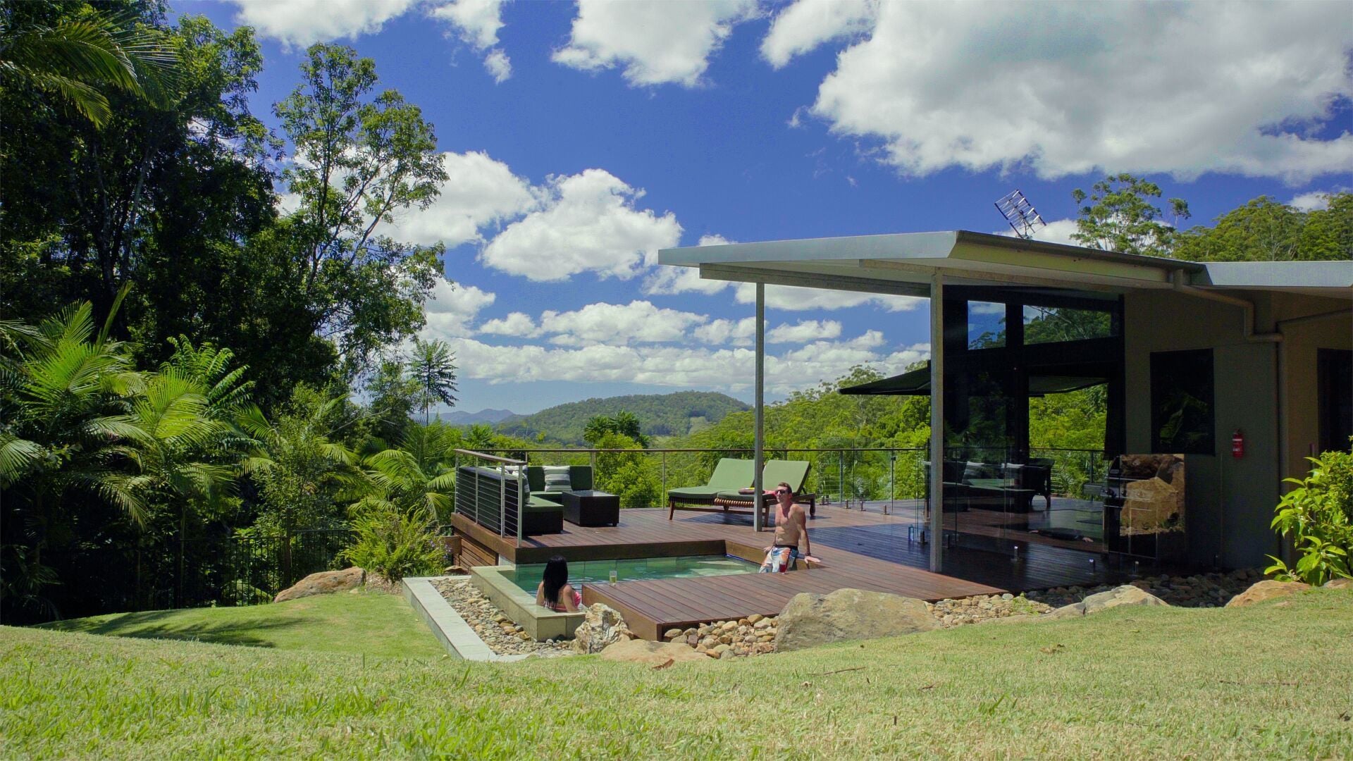 Crystal Creek Rainforest Retreat