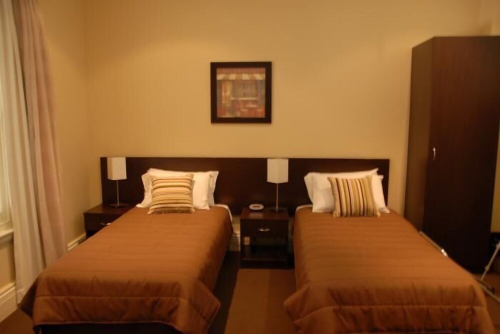 Captain Cook Hotel