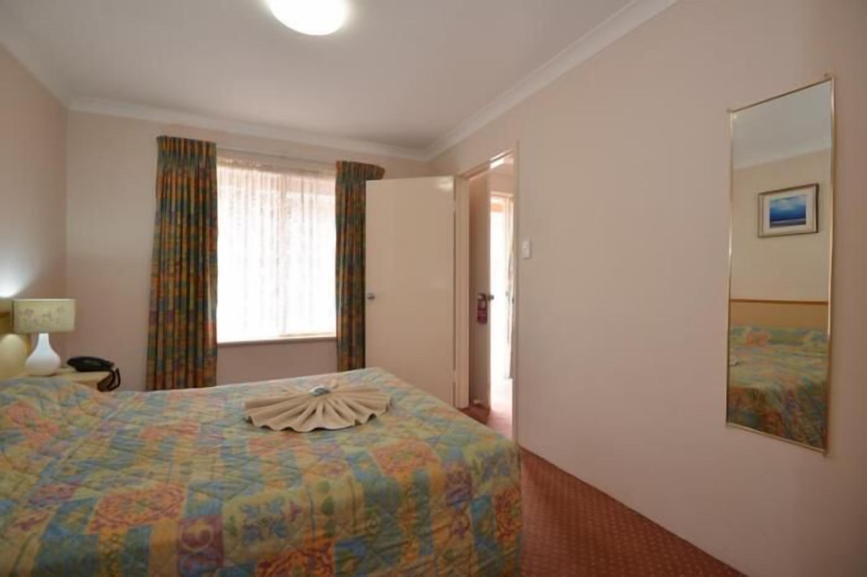 Albion Shamrock Hotel Motel