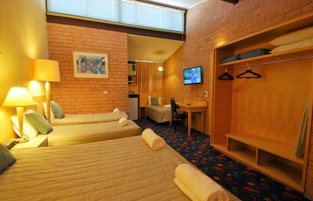Newcastle Links Motel