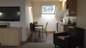 Fridge, microwave, hob, coffee/tea maker
