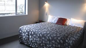 Iron/ironing board, free WiFi, wheelchair access