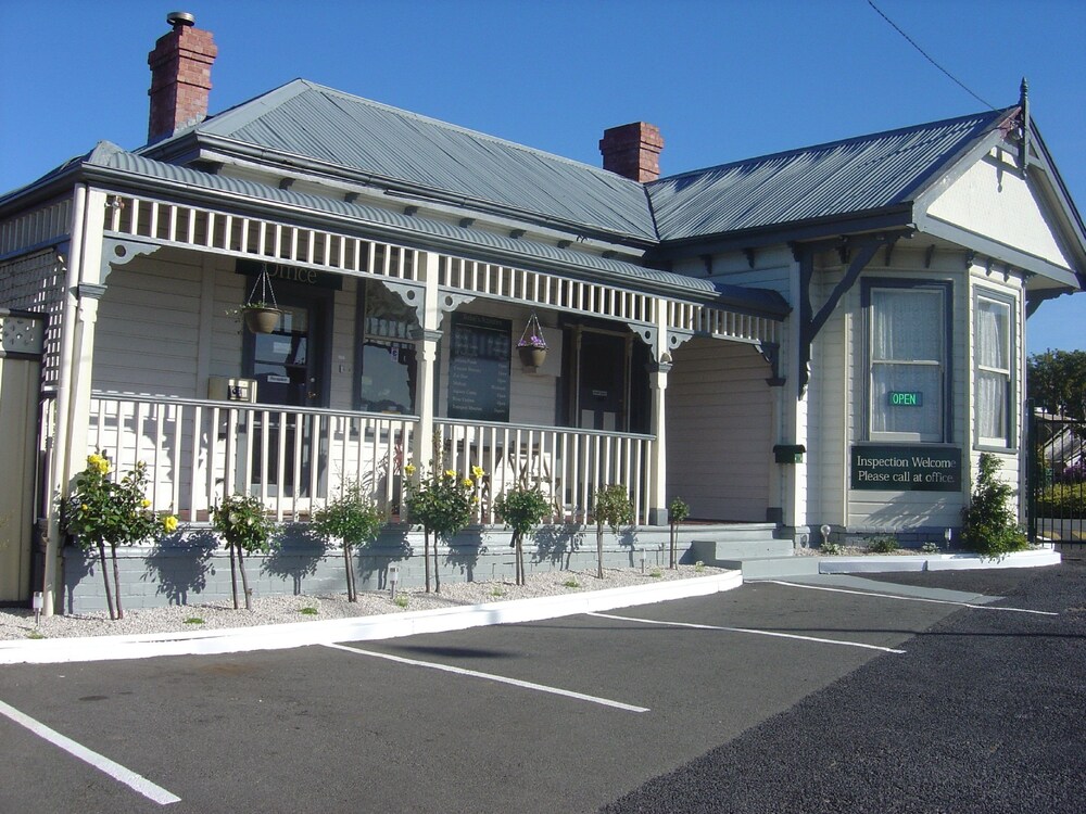 Hobart Cabins and Cottages