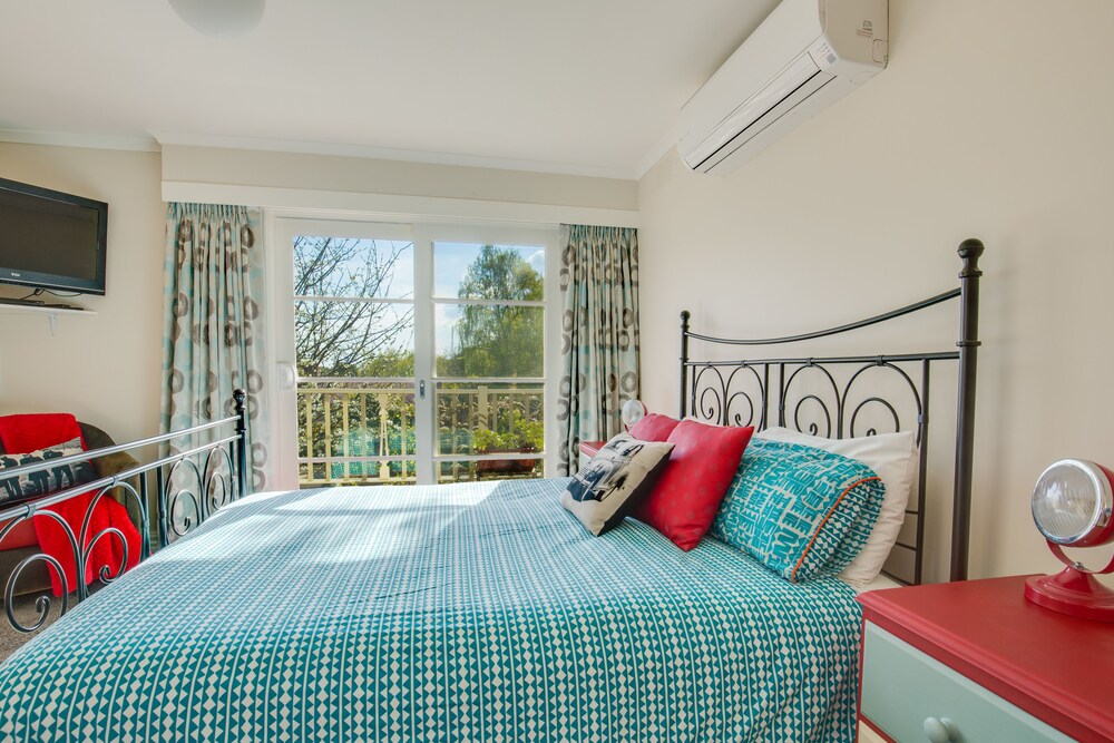 The Heart of Emerald Bed & Breakfast