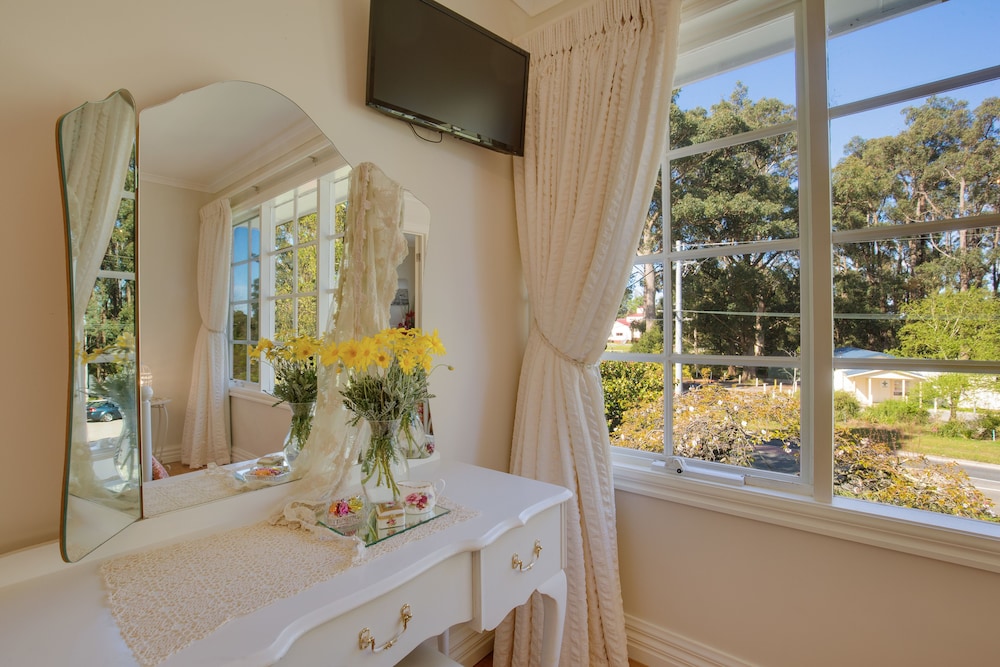 The Heart of Emerald Bed & Breakfast