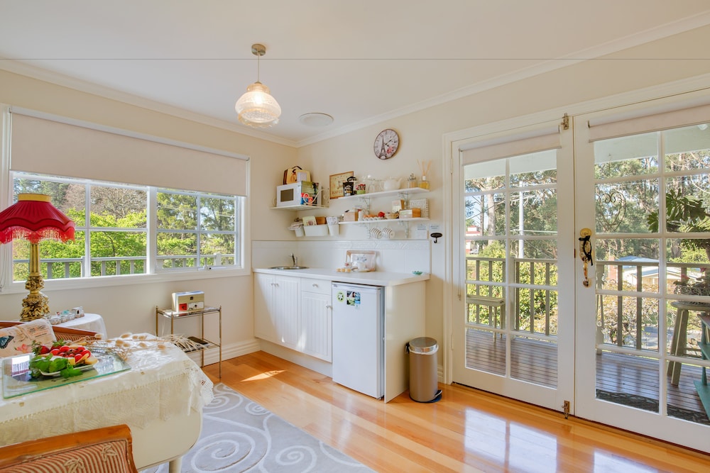 The Heart of Emerald Bed & Breakfast
