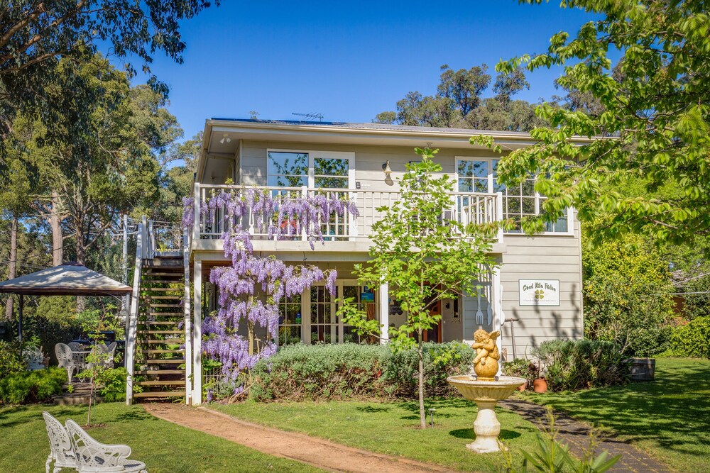 The Heart of Emerald Bed & Breakfast