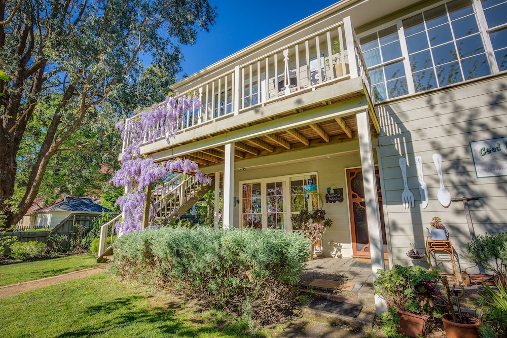 The Heart of Emerald Bed & Breakfast