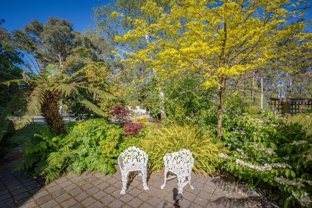 The Heart of Emerald Bed & Breakfast