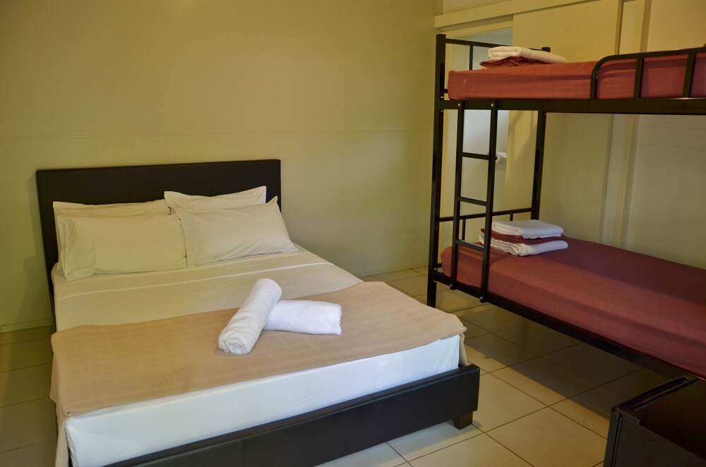 PKs Jungle Village - Hostel