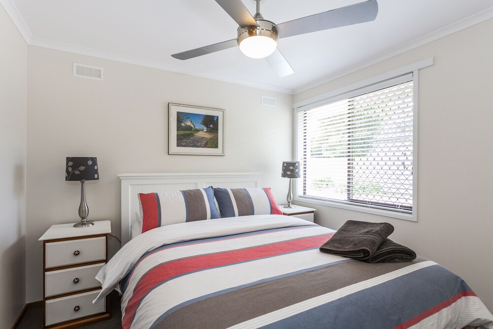Beachfront Cottages Torquay
