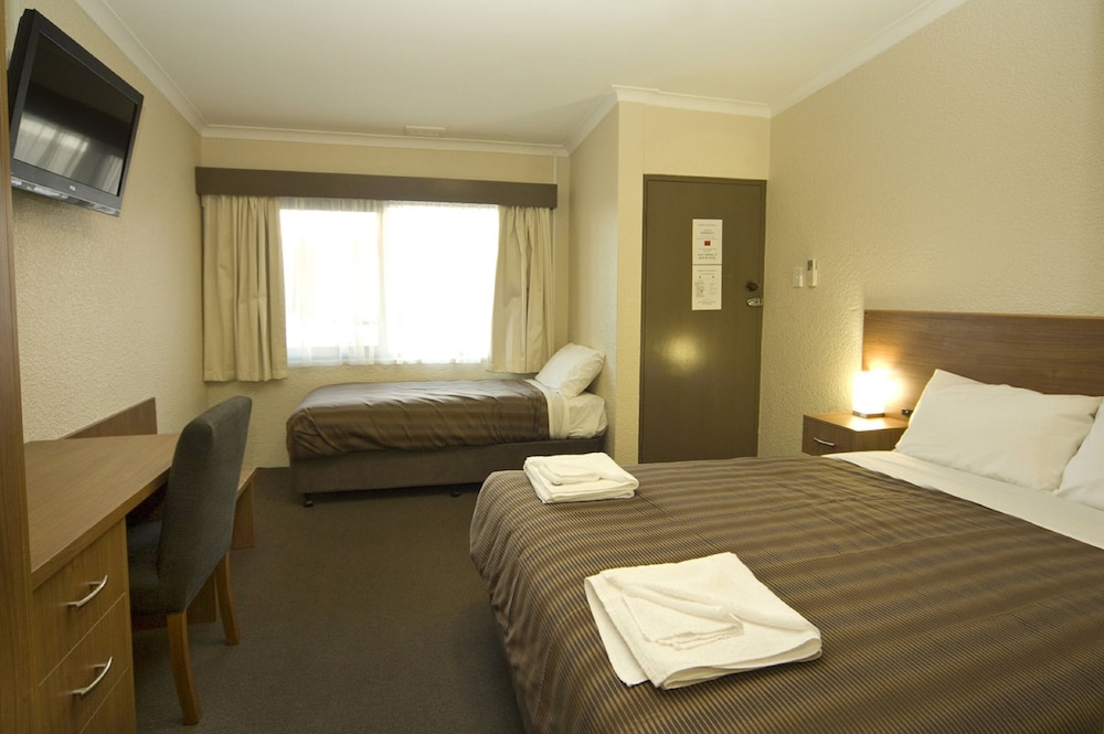 Seabrook Hotel