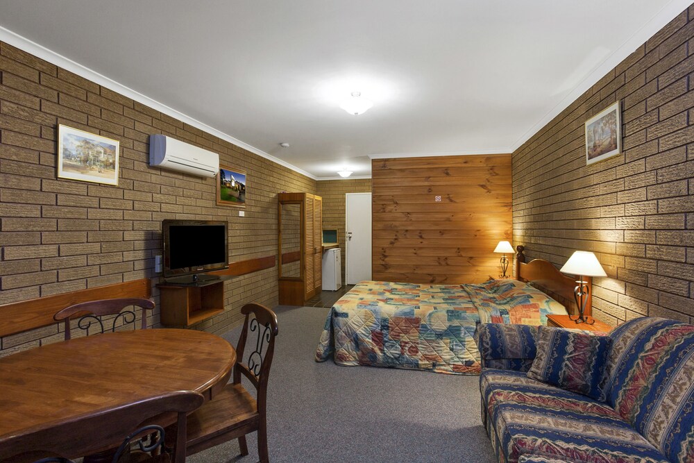 Port Fairy Motor Inn