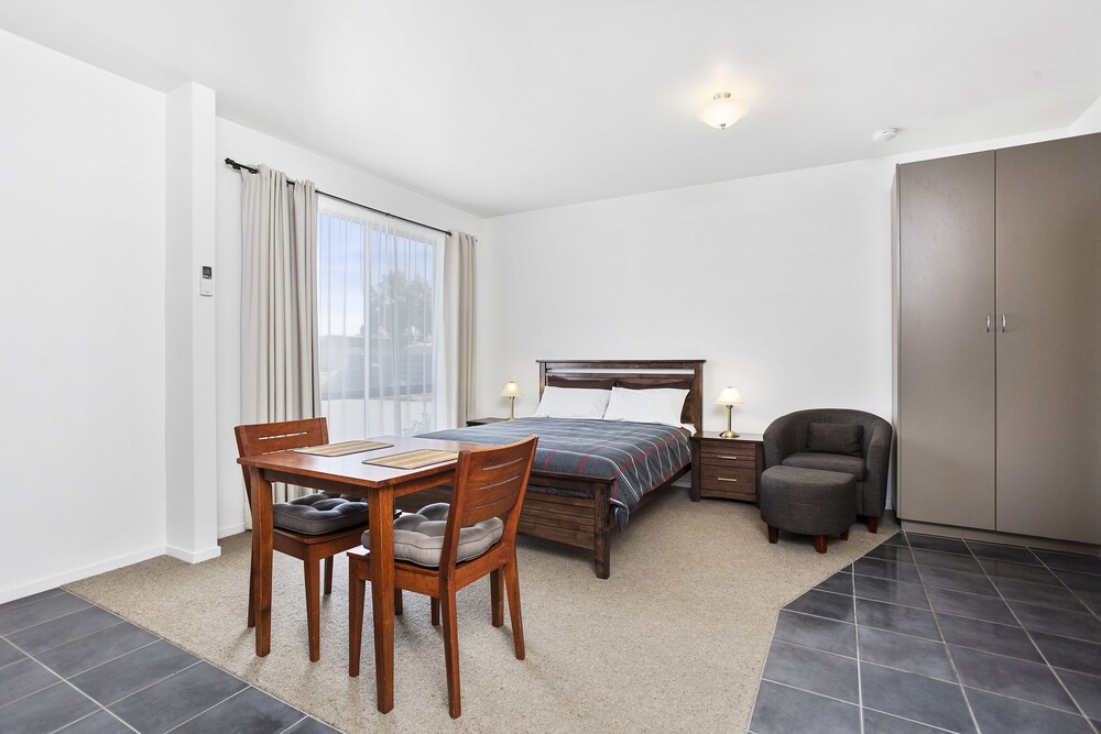 Port Fairy Motor Inn