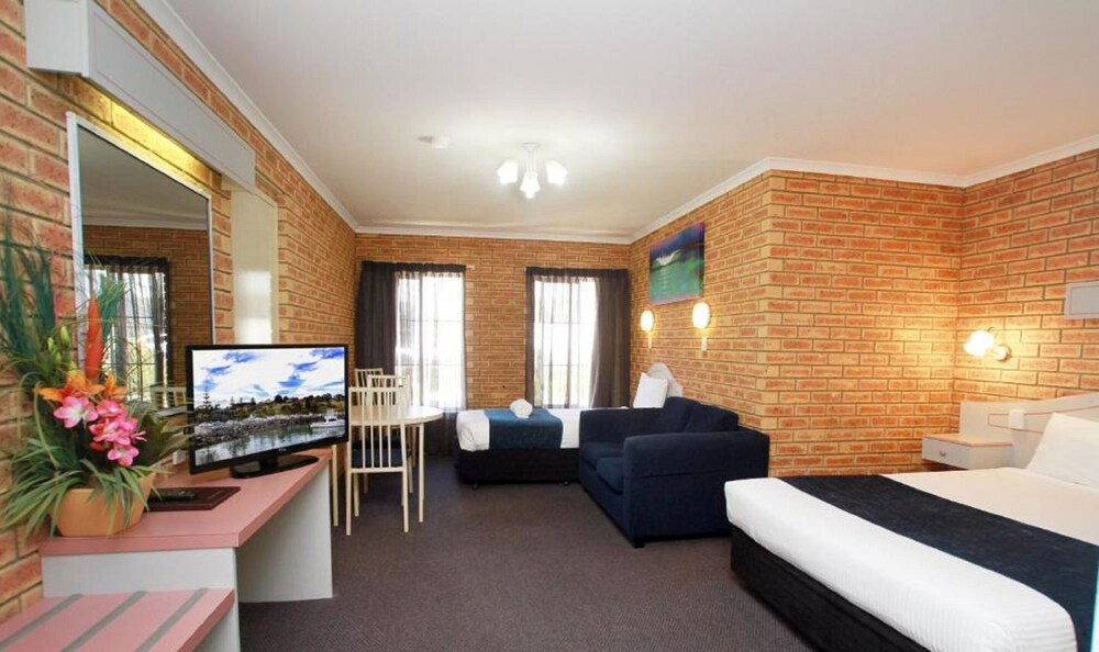 Twofold Bay Motor Inn