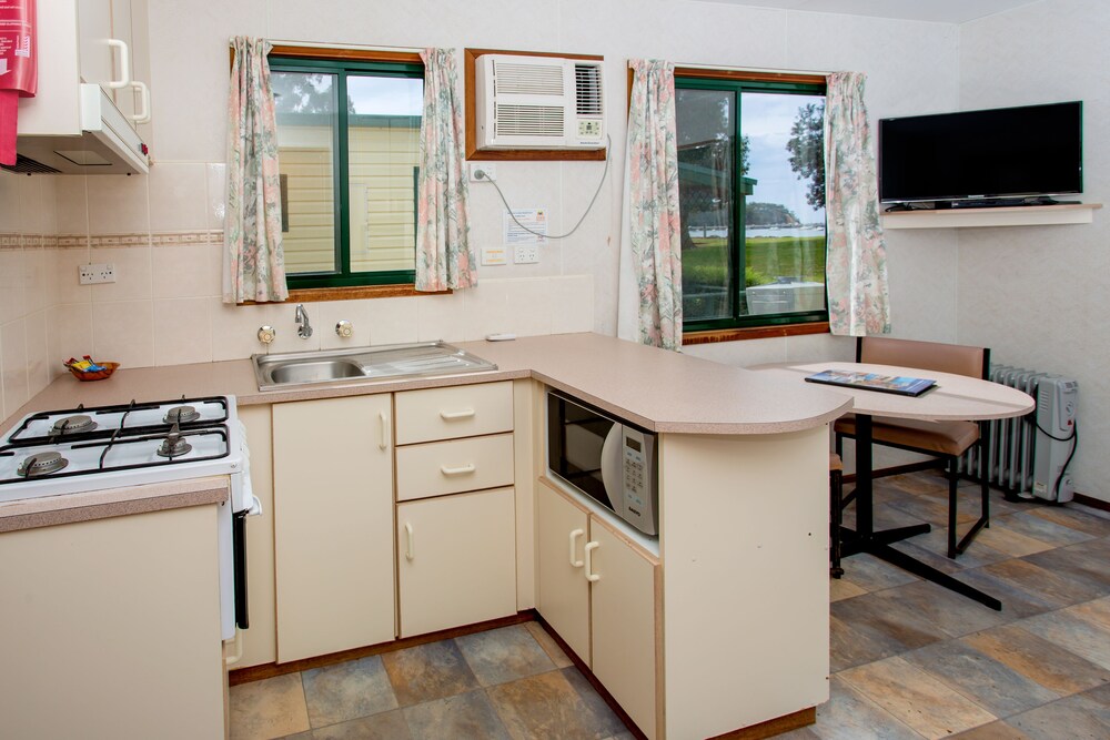 BIG4 Eden Beachfront Holiday Park