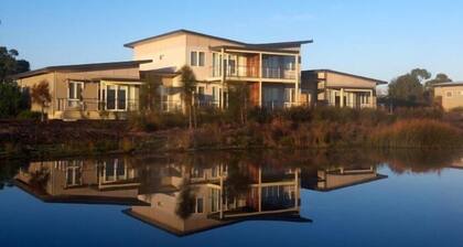 Broadbeach Inverloch Resort