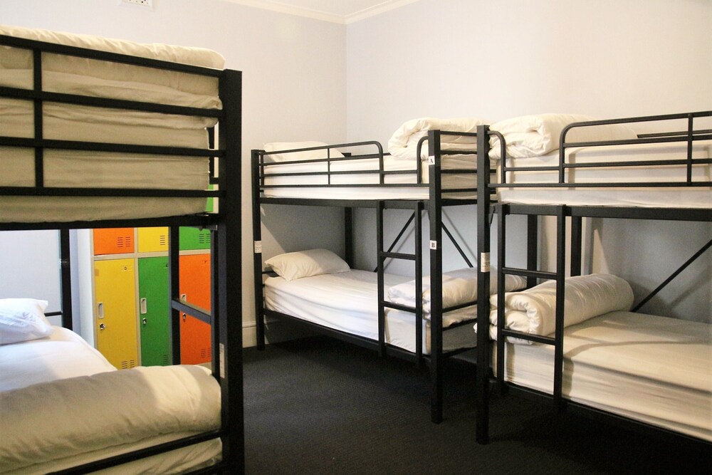 The Backpackers Imperial Hotel - Hostel