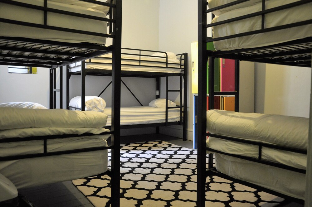 The Backpackers Imperial Hotel - Hostel