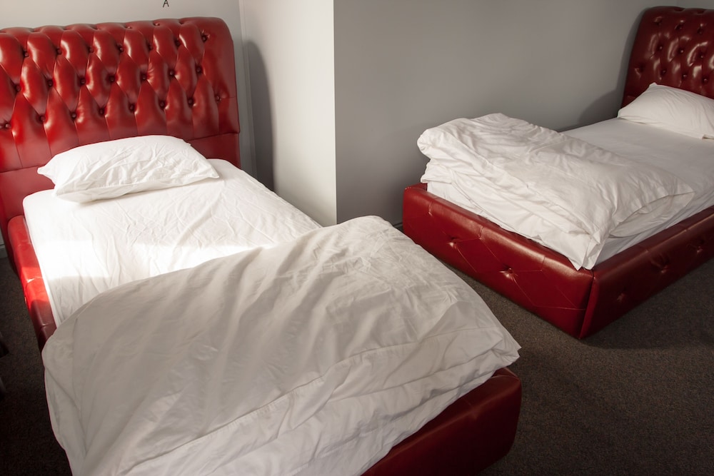 The Backpackers Imperial Hotel - Hostel