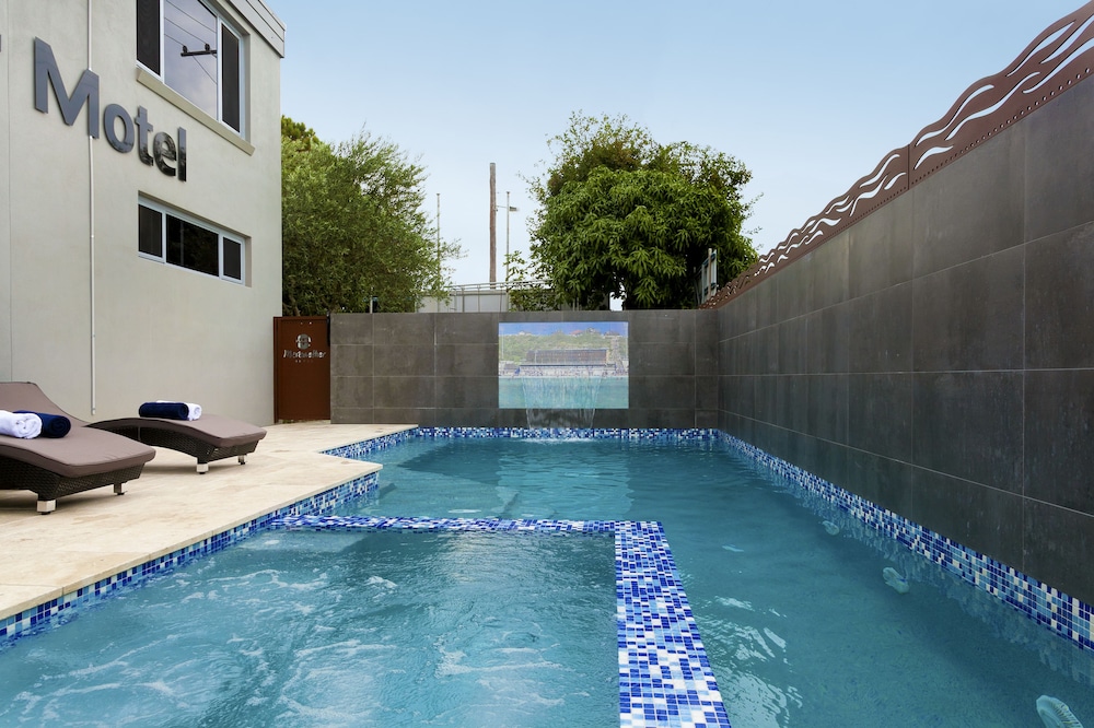 Merewether Motel