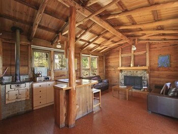 Wombat Valley Wild Country Cabins Woolenook 2020 Room Prices
