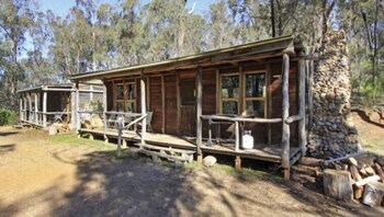 Wombat Valley Wild Country Cabins Woolenook 2020 Room Prices