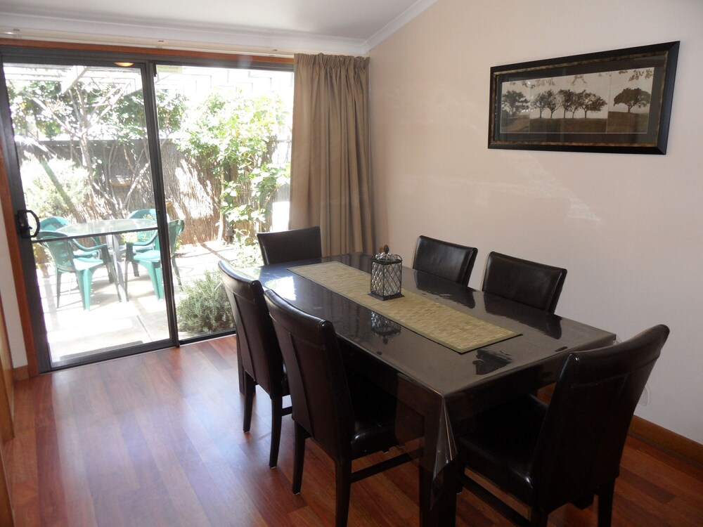 Adelaide Serviced Accommodation