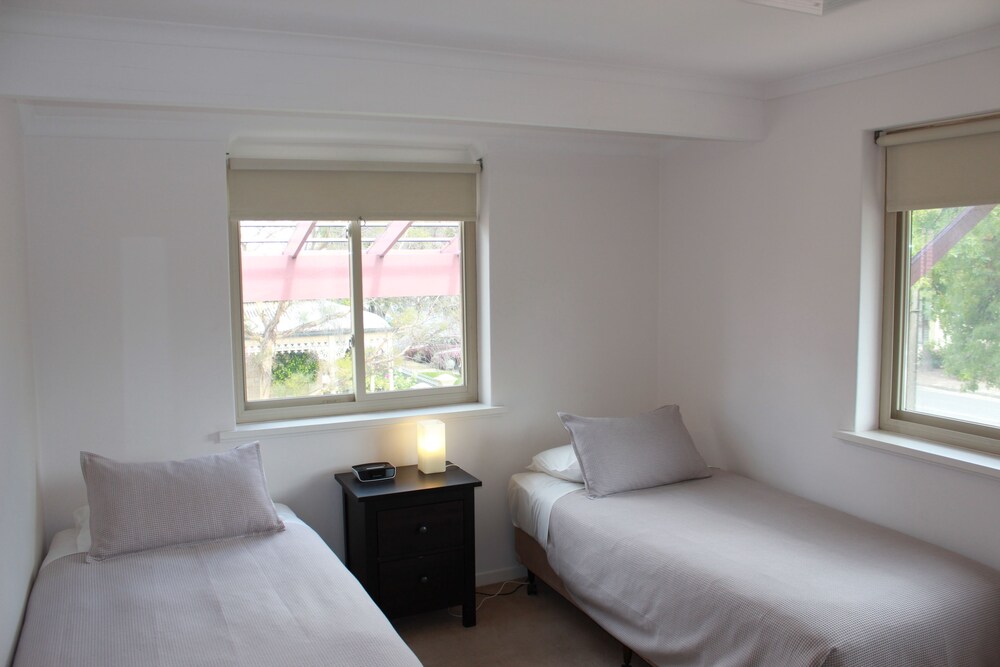 Adelaide Serviced Accommodation