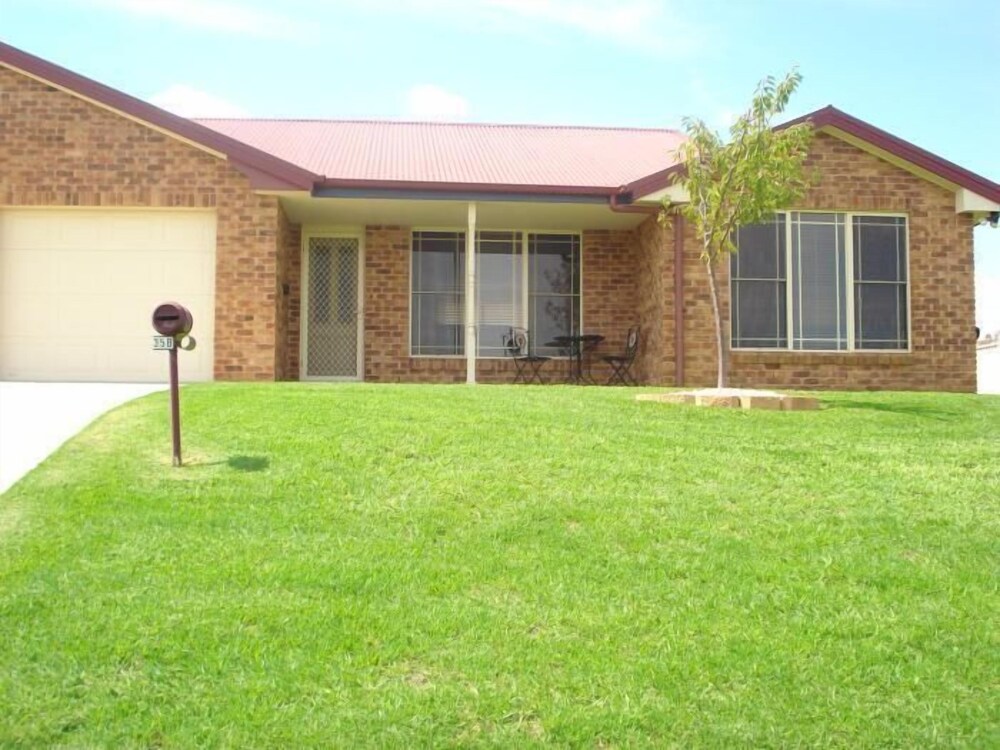 Breakaway Apartments