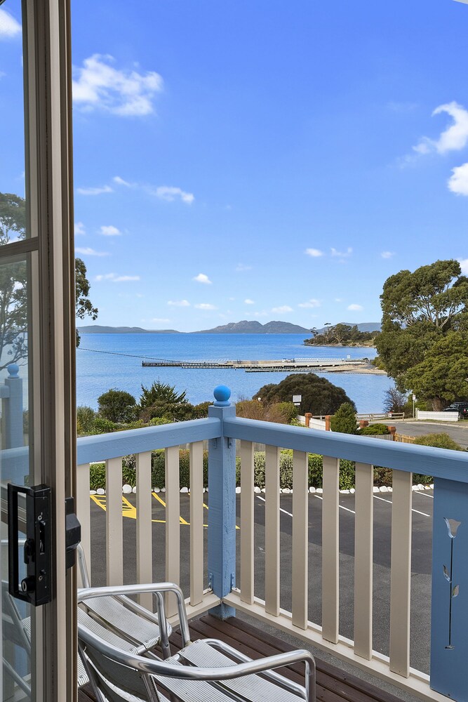 Swansea Ocean Villas