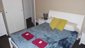Individually decorated, desk, blackout curtains, free WiFi