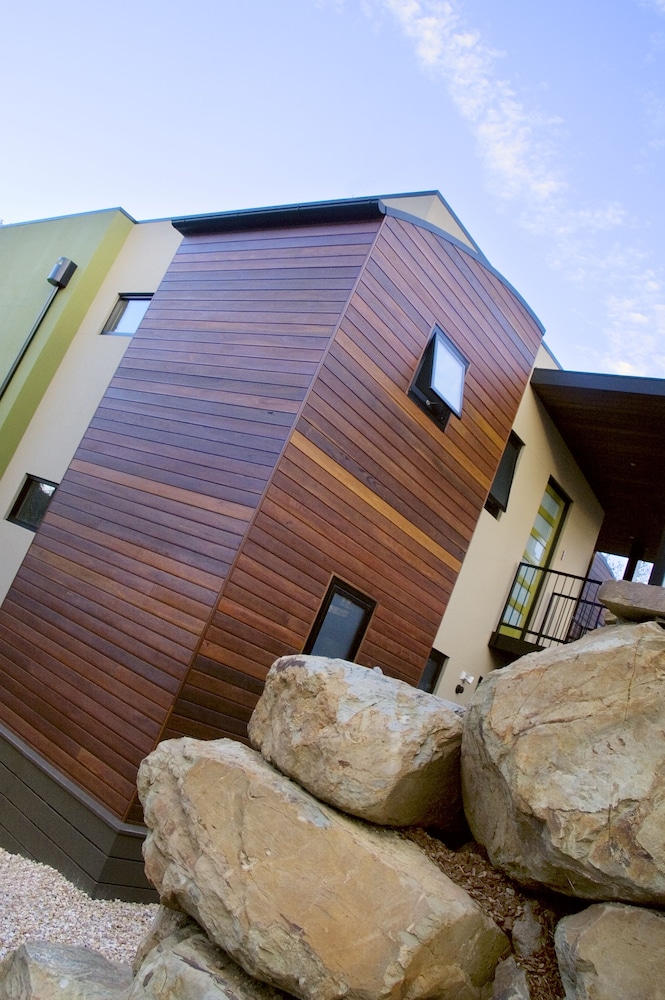 Exterior, Saltus Luxury Accommodation