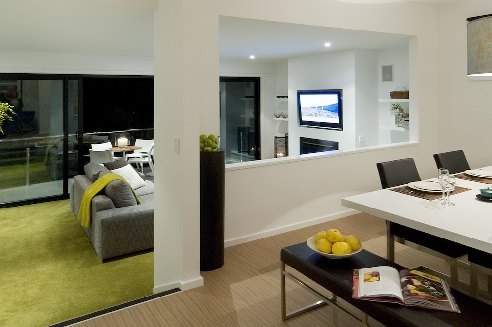 Living area, Saltus Luxury Accommodation