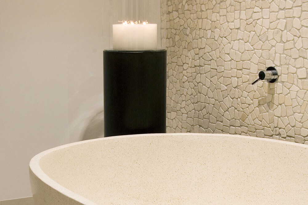 Deep soaking bathtub, Saltus Luxury Accommodation