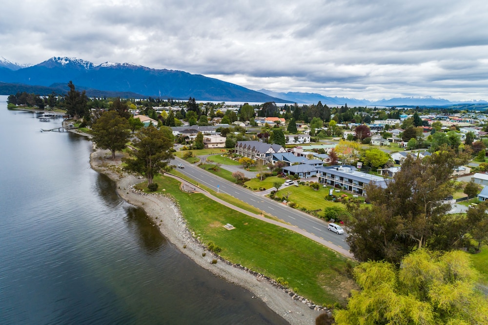 Primary image, Lakeside Motel & Apartments