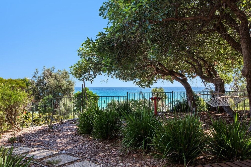 Wotif Stradbroke Island Beach Hotel Wotif Stradbroke Island Beach Hotel