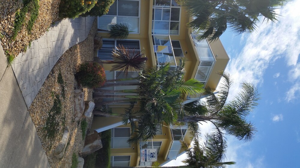 Ultimate Holiday Apartments