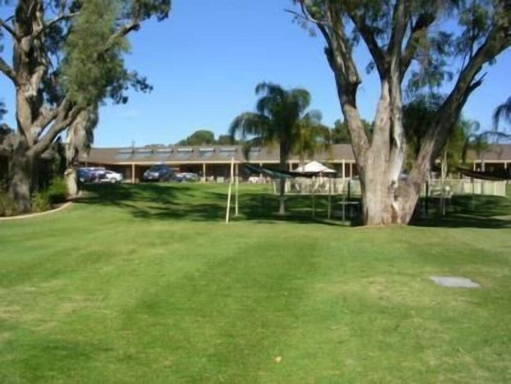 Tocumwal Golf Resort